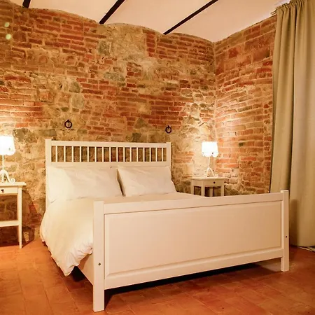 Morami Wine Farm stay
