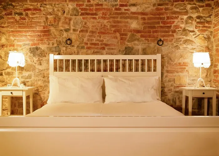 Morami Wine Farm stay